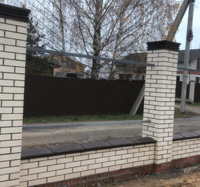 Колпак Zking Бона ХайТек Коричневый на столб 1.5х1.5 кирпича (385х385мм) в Москве фото